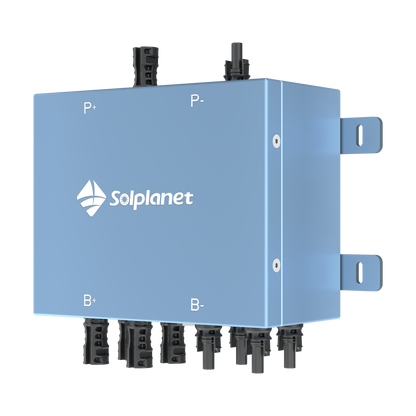 Solplanet Combiner Box – Højre side